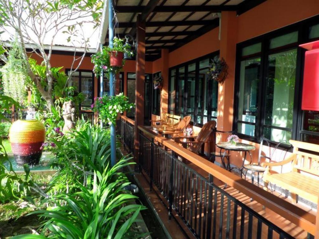 City Park Hotel Phatthalung Eksteriør billede