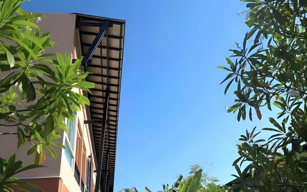 City Park Hotel Phatthalung Eksteriør billede