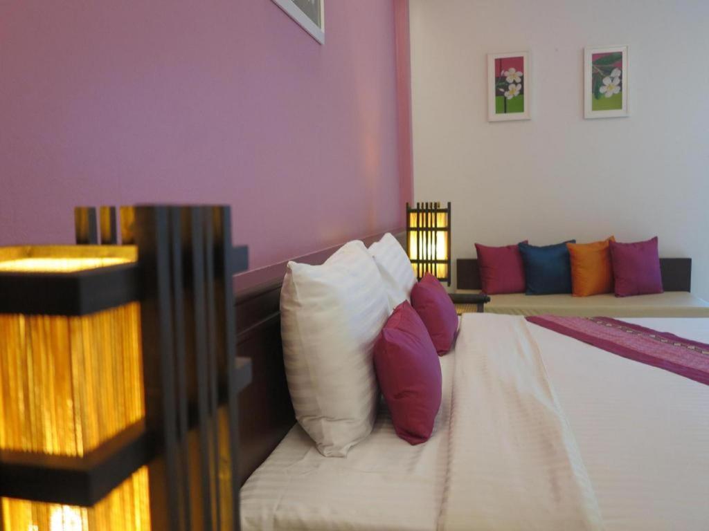 City Park Hotel Phatthalung Eksteriør billede