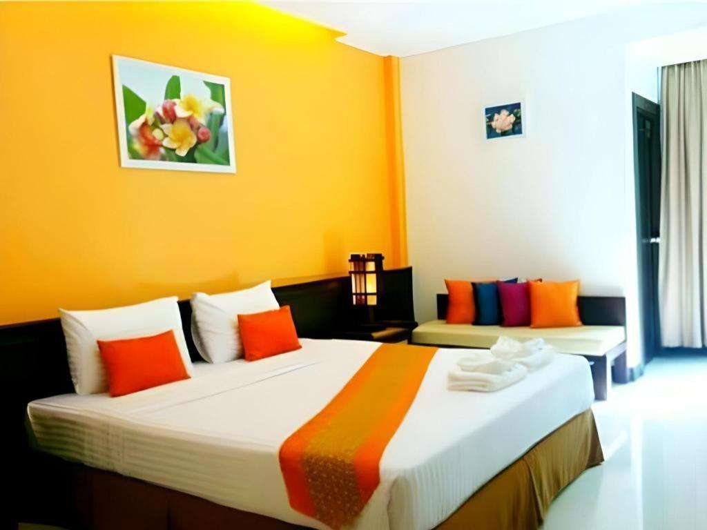 City Park Hotel Phatthalung Eksteriør billede