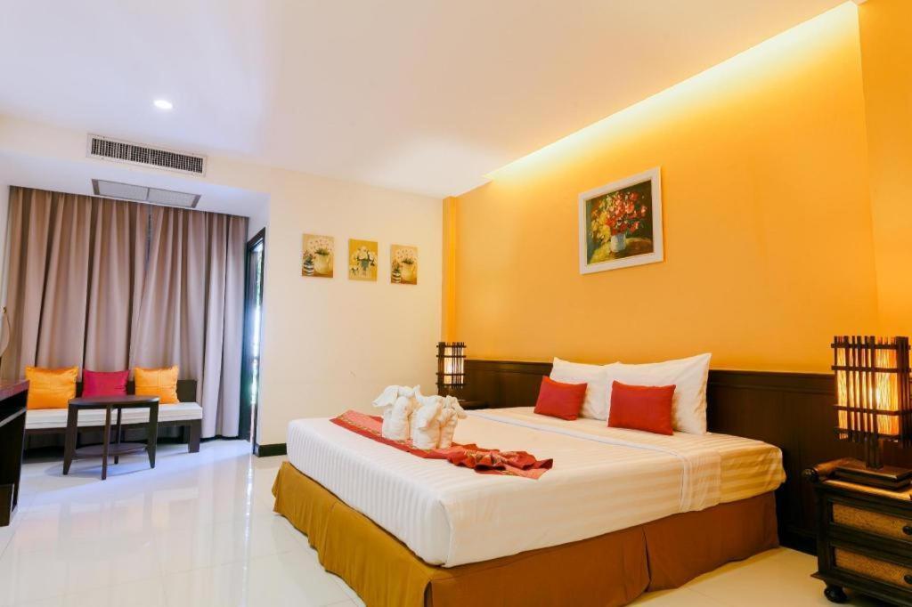 City Park Hotel Phatthalung Eksteriør billede