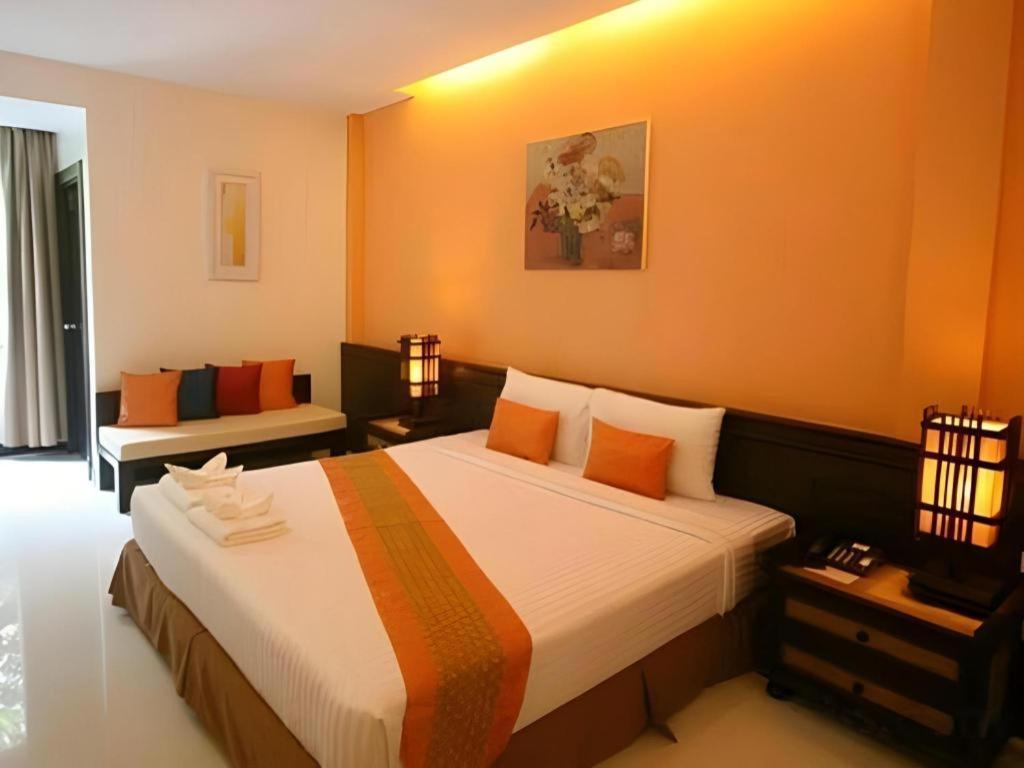City Park Hotel Phatthalung Eksteriør billede