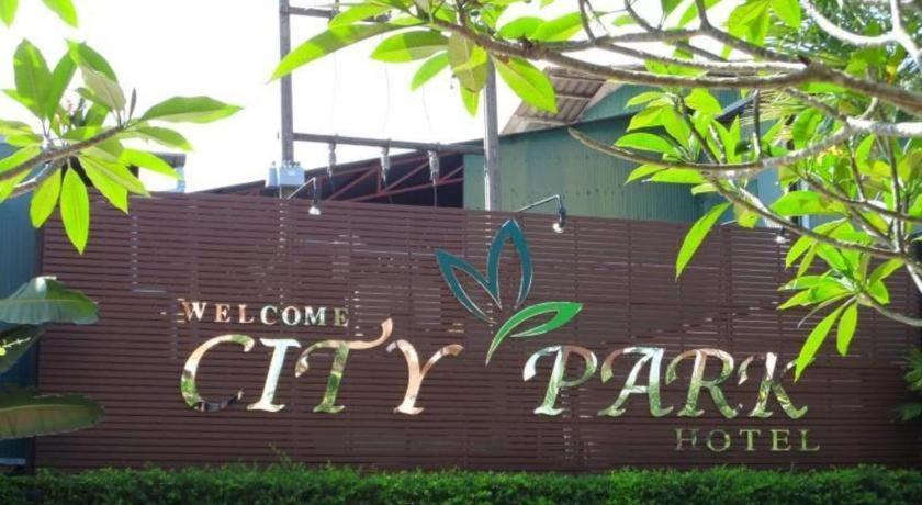 City Park Hotel Phatthalung Eksteriør billede