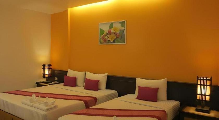 City Park Hotel Phatthalung Eksteriør billede