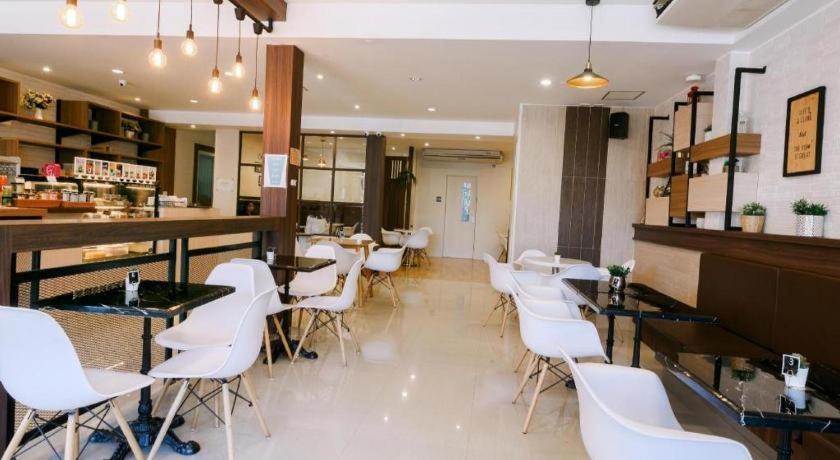 City Park Hotel Phatthalung Eksteriør billede